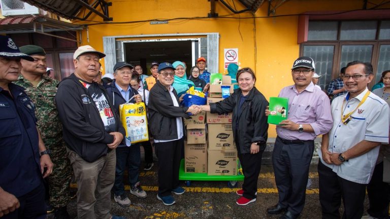 JKR Sarawak diminta pulihkan segera jalan terputus akibat banjir