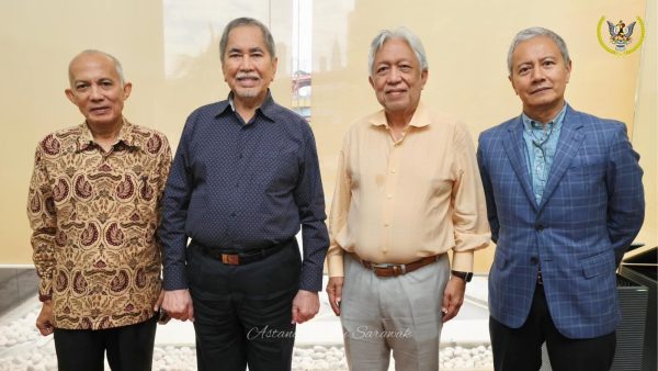 TYT Sarawak santapan pagi bersama kenalan lama