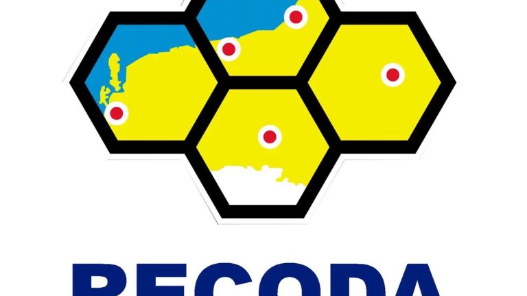 RECODA laksana inisiatif mesin layan diri di Sibu