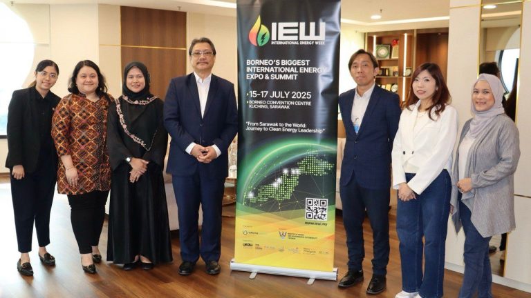 6,500 djangka sertai IEW 2025