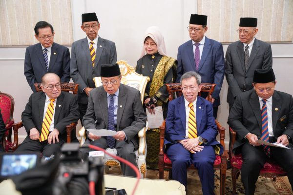 Ibrahim dilantik Timbalan Menteri Utiliti, Dr Rahman Junaidi Timbalan Menteri di Jabatan Premier