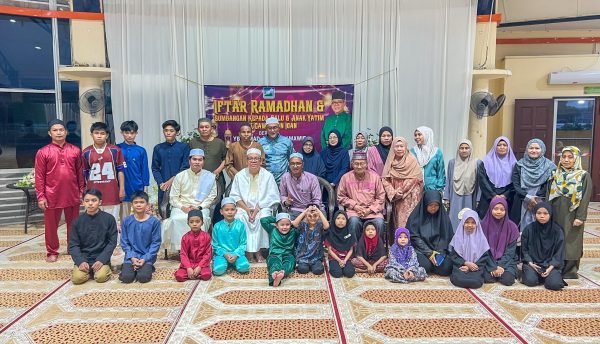 Ahmad Johnie ceriakan anak yatim, asnaf dalam majlis iftar di Igan