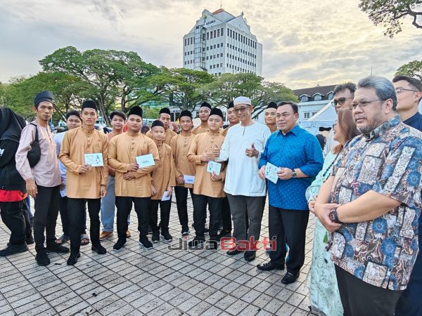 Juh Berambeh Sungkei simbol perpaduan masyarakat majmuk Sarawak