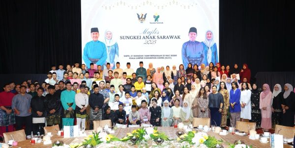 475 anak Sarawak terima sumbangan Raya
