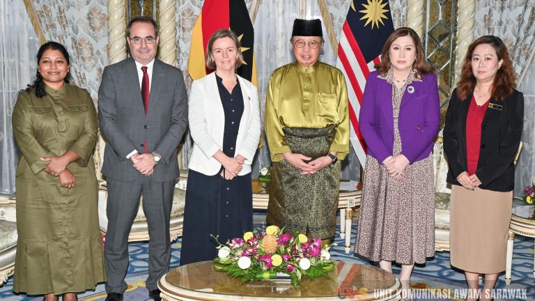Sarawak-Kanada kukuh kerjasama pembangunan tenaga lestari