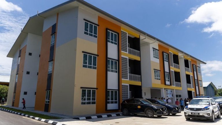 Kuarters guru SMK Agama Igan siap lebih awal