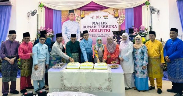 Rumah terbuka Aidilfitri ADUN Tanjong Datu