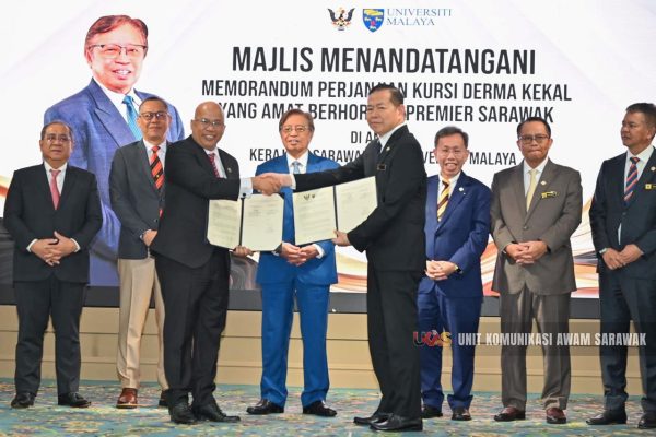 Sarawak, UM meterai MoA tubuhKursi Derma Kekal Premier Sarawak