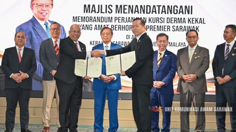 Sarawak, UM meterai MoA tubuhKursi Derma Kekal Premier Sarawak