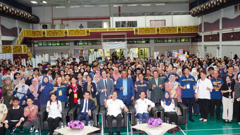 Isu kekurangan guru Sarawak selesai