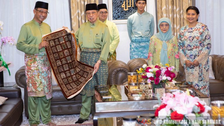 Perkhidmatan bas percuma mungkin diperluas ke Bau, Borneo Highland