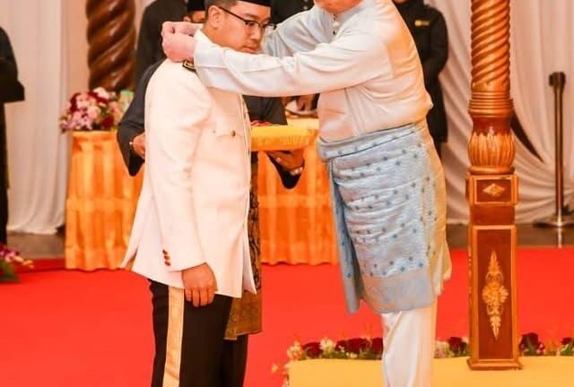 151 penerima terima Darjah Kebesaran Negeri Sarawak