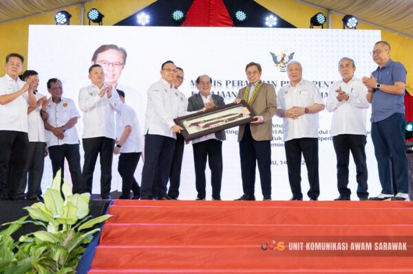 RM3.55 bilion diperuntuk bina kuarters moden penjawat awam Sarawak