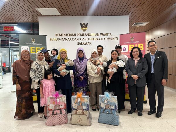 Akaun EFS: 139,925 anak Sarawak dapat manfaat