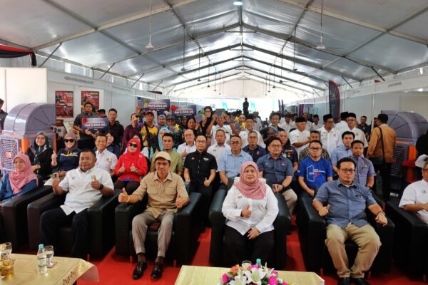 Mini PKD Mobile di rumah panjang, kampung terpencil