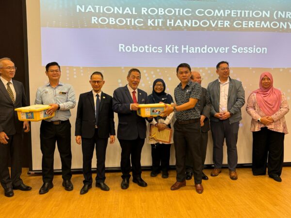 Sarawak bida sebagai hos World Robotics Olympiad
