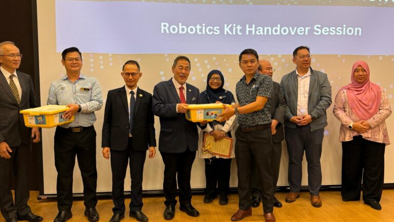 Sarawak bida sebagai hos World Robotics Olympiad