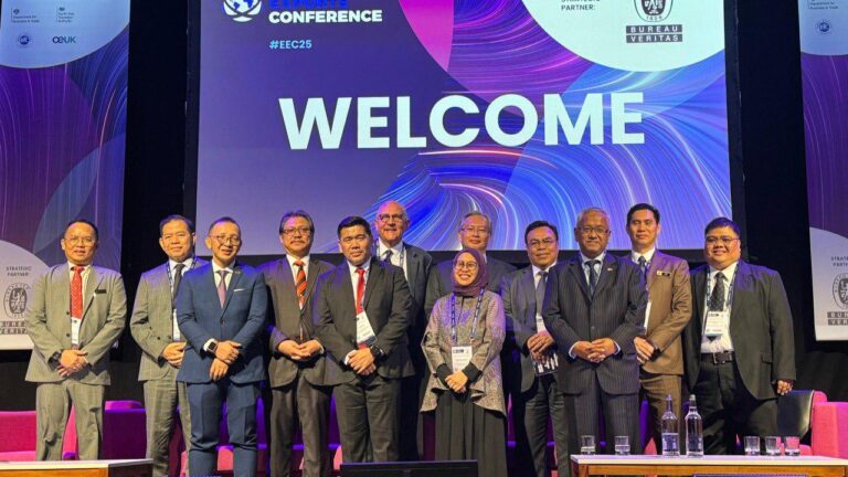 Sarawak kongsi pelan hala tuju pembangunan tenaga bersih di EEC