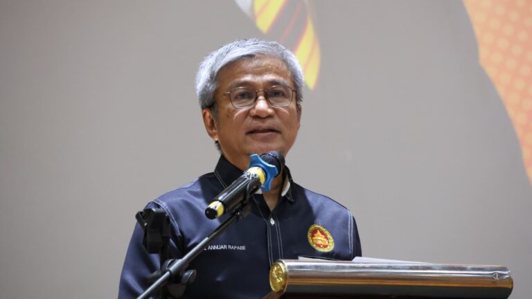Kemukakan cadangan realistik perkukuhkan penguasaan Bahasa Inggeris