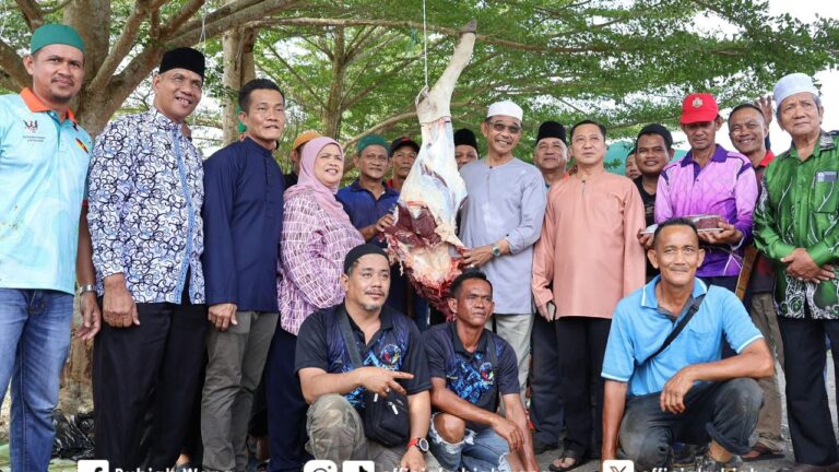 479 asnaf, keluarga kurang mampu terima daging korban