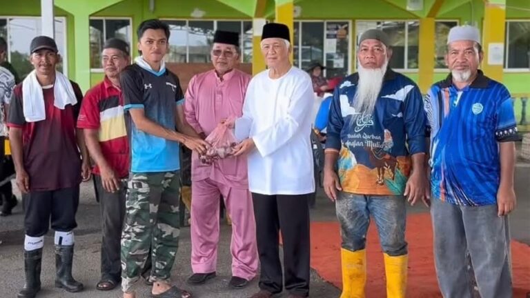 Enam masjid, dua pertubuhan DUN Kabong terima peruntukan laksana ibadah korban