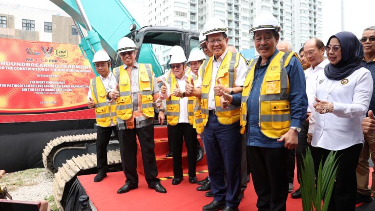 Jambatan Marina ikon baharu Miri
