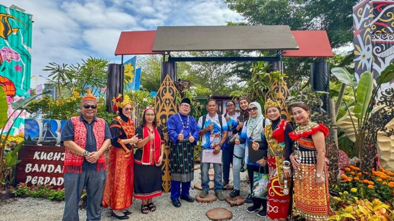 DBKU sertai Borneo Flora Festival 2025