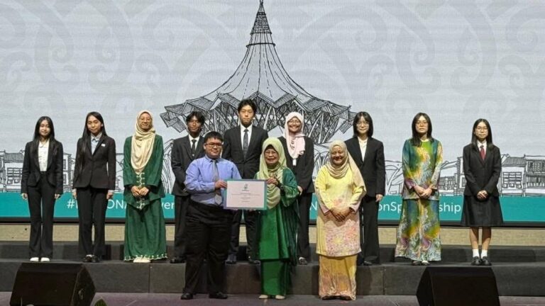 PETRONAS taja pelajar cemerlang SPM 2024