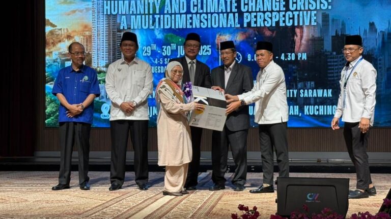 Pendekatan dwipenyelesaian tangani krisis iklim global
