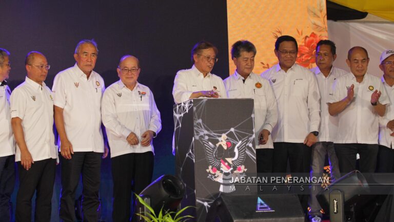 Rangkaian jalan pesisir pemacu pembangunan luar bandar