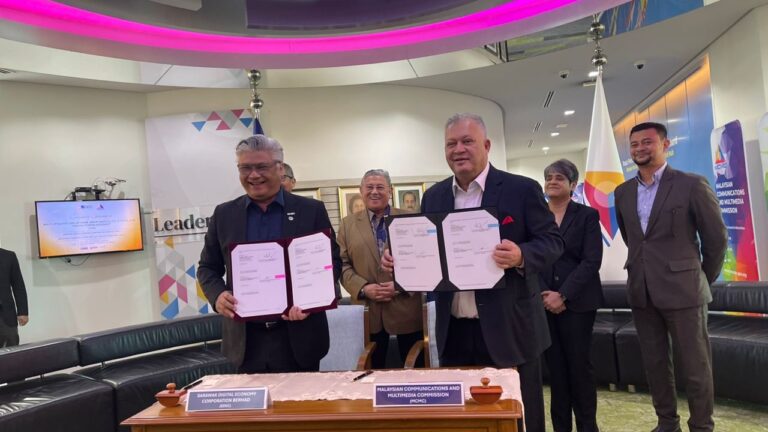 Projek SMART600 ubah landskap digital luar bandar Sarawak