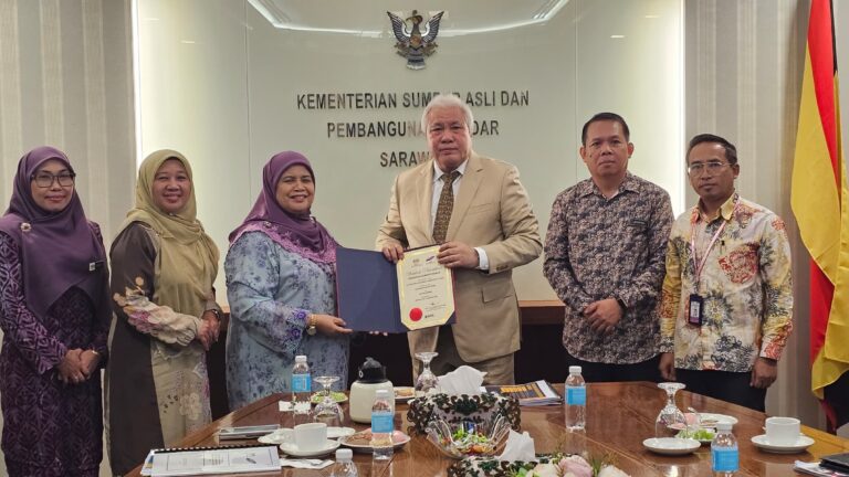 Awang Tengah dilantik Pengerusi Komuniti KEMAS Sarawak
