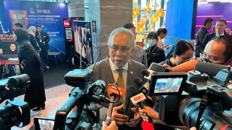 Muat turun aplikasi Sarawak Croc Watch untuk ketahui lokasi berisiko buaya