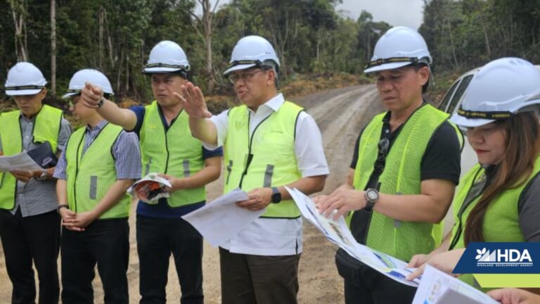Projek penambahbaikan jalan bekas balak dilaksana di Bario