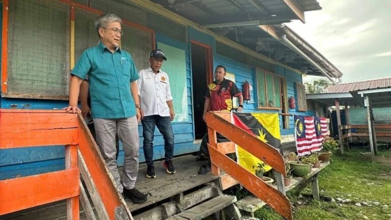 SK Haji Bollah Kaba semakin usang, percepatkan kerja naik taraf – Dr Annuar