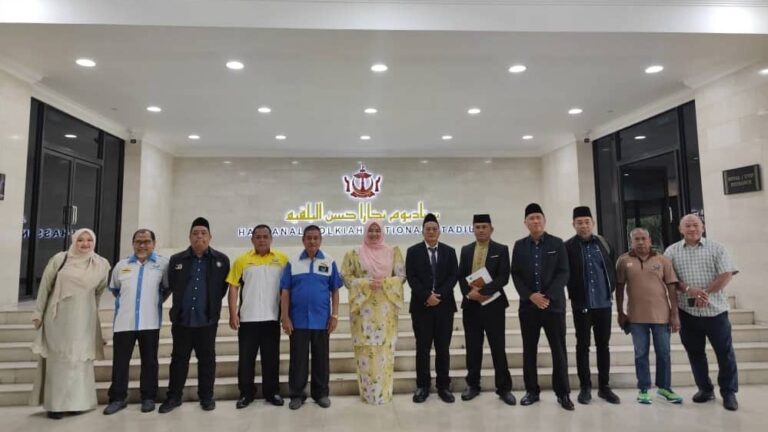 PERKIBAR dijemput sertai Regata Lingga