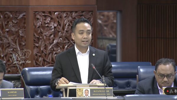 Tingkatkan pengeluaran padi di IADA – Mohamad Shafizan