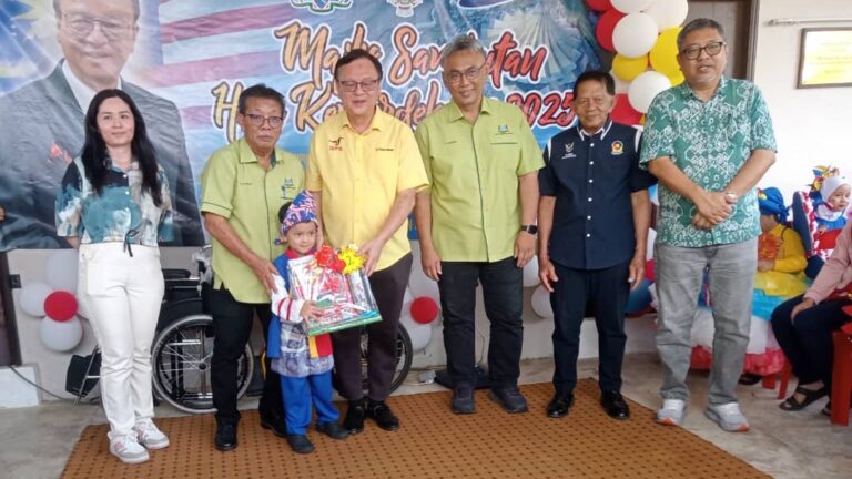 Sarawak terus maju, makmur
