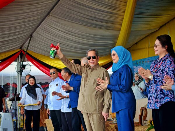 Landas Cahaya Helang Tasik dinobat Raja Sungai Benak Batang Lupar