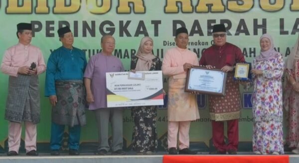 5,000 peserta perarakan Maulidur Rasul Lawas