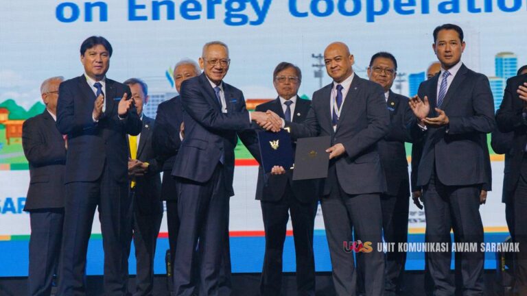 Sarawak pembekal tenaga diperbaharui