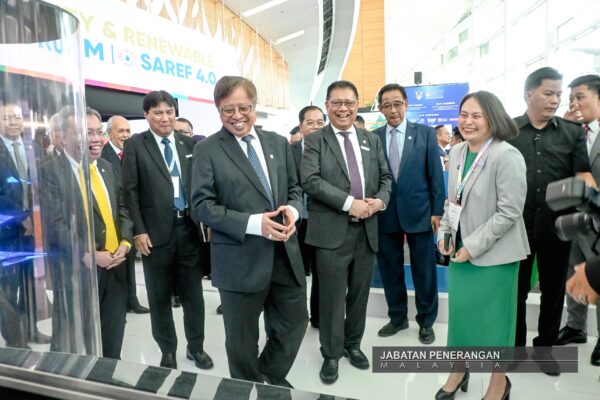 Sarawak kukuhkan kedudukan hab tenaga diperbaharui