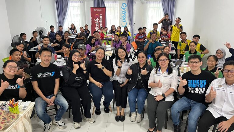 Pelajar lapan sekolah menengah Baram sertai Bengkel Edu:Pico