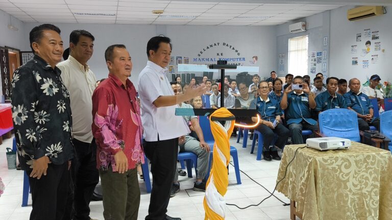 Jom Klik: Pendigitalan Sekolah bantu pelajar kuasai ilmu