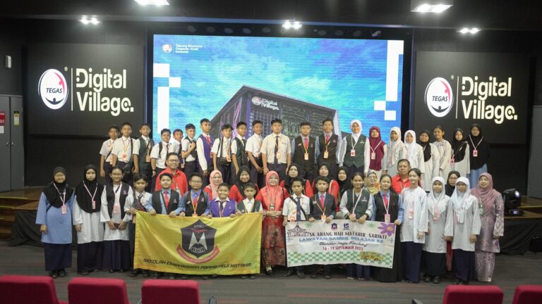 120 pelajar lawat TEGAS Digital Village