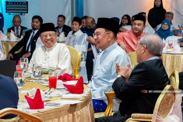 Kerjasama erat Kerajaan Persekutuan, Sarawak tingkatkan keyakinan pelabur