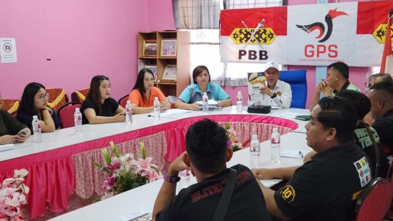 Rumah panjang DUN Kalaka bakal nikmati lampu solar