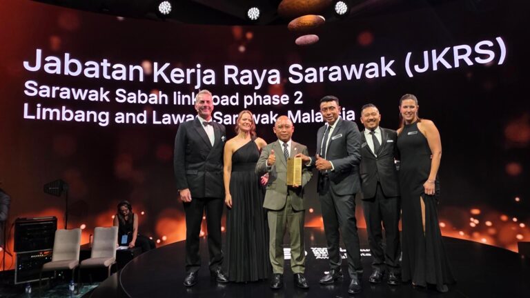 JKR Sarawak menangi anugerah Bentley