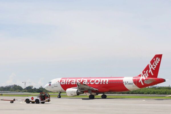 LBAS: AirAsia dilantik rakan penerbangan rasmi, perkhidmatan e-hailing