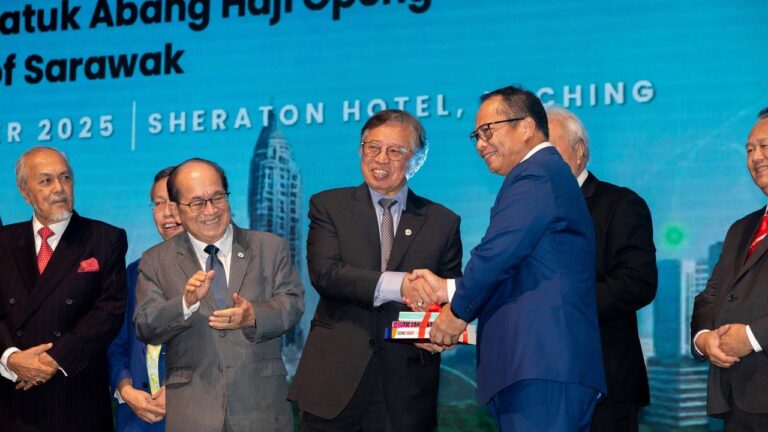 Tadbir urus strategik, Sarawak tumpuan pelabur asing